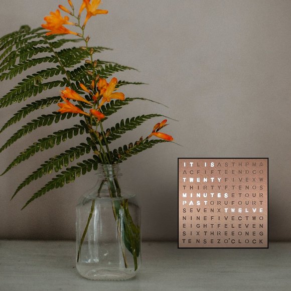 LED Word Desk Clock - LED Text Display - Powered by USB Cable -7.8" X 7.8" X 2" - Picture 2 of 9